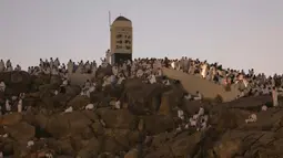 Wukuf di Padang Arafah sebagai puncak dari seluruh rangkaian haji. (HAZEM BADER/AFP)