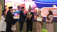 Kementerian Agama (Kemenag) bersama Komisi Penyiaran Indonesia (KPI) dan Majelis Ulama Indonesia (MUI) mengumumkan pemenang Anugerah Syiar Ramadan (ASR) 2025 di Auditorium HM Rasjidi, Kantor Kemenag RI, Jumat (23/5/2025). (Tim News).