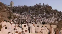Di Padang Arafah, jemaah haji akan berdiam diri untuk introspeksi diri, memanjatkan doa, dan memohon ampunan kepada sang pencipta. (HAZEM BADER/AFP)